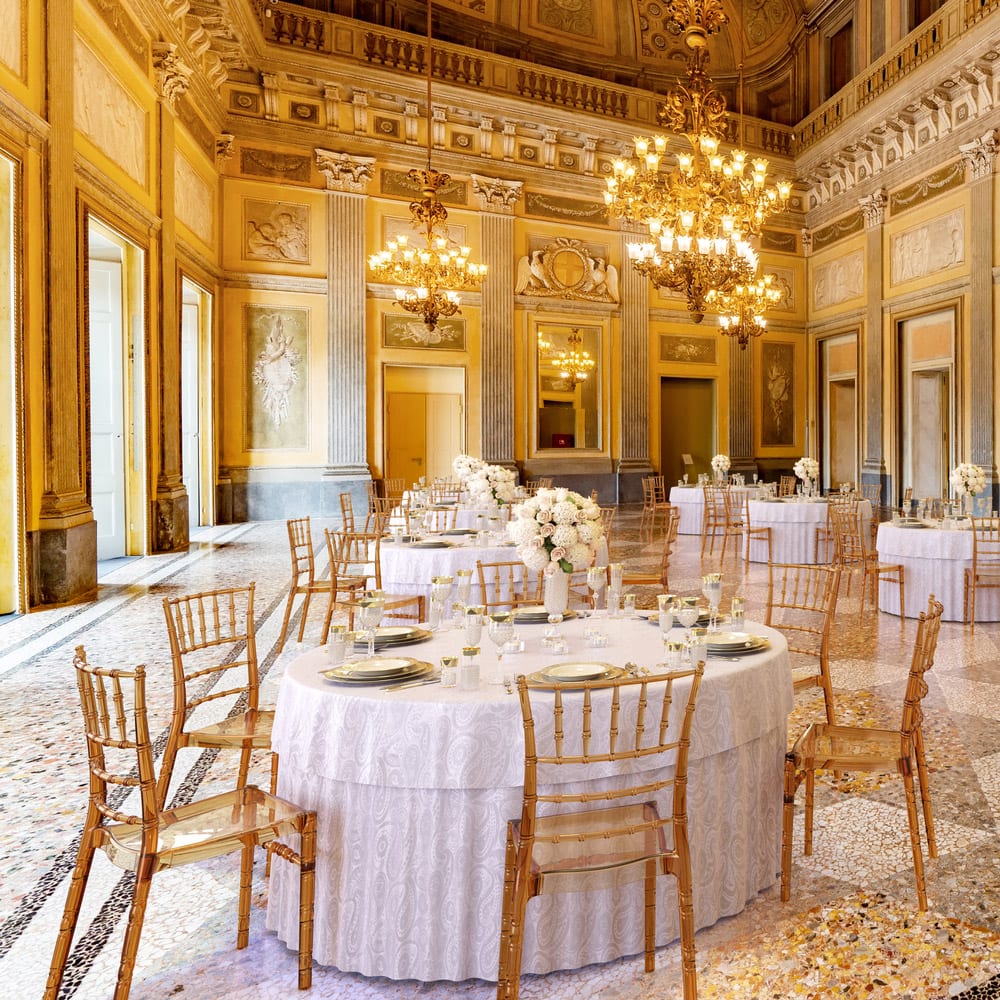 Chiavari Side Chair Insitu 2